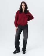 CRYSTALAND ESSENTIAL BURGUNDY ZIP HOODIE - obrazek 5