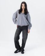 CRYSTALAND ESSENTIAL SILVER GREY ZIP HOODIE - obrazek 2