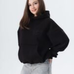 CRYSTALAND BASIC BLACK HOODIE