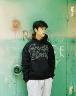 CRYSTALAND BLACK HOODIE - obrazek 5