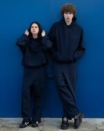 CRYSTALAND BASIC DARK NAVY HOODIE - obrazek 5